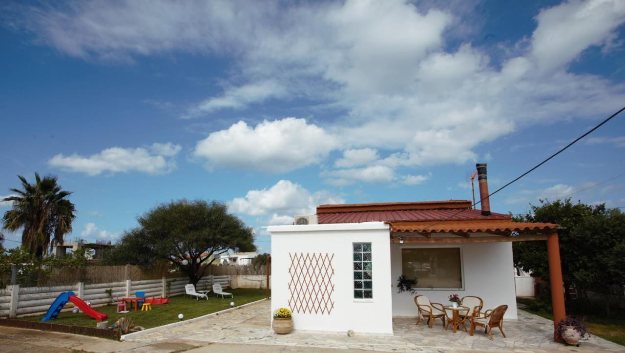 Evas House 7 Mins Walk To Beach Villa Sztavrósz Kültér fotó