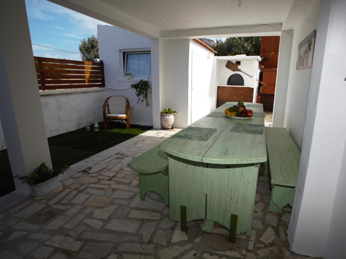 Evas House 7 Mins Walk To Beach Villa Sztavrósz Kültér fotó
